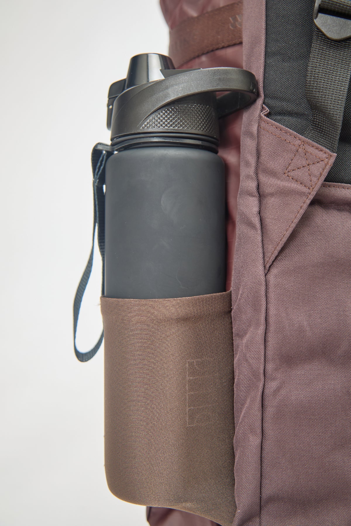 Alter/2 Medium Stickbag Carob Imagen 5