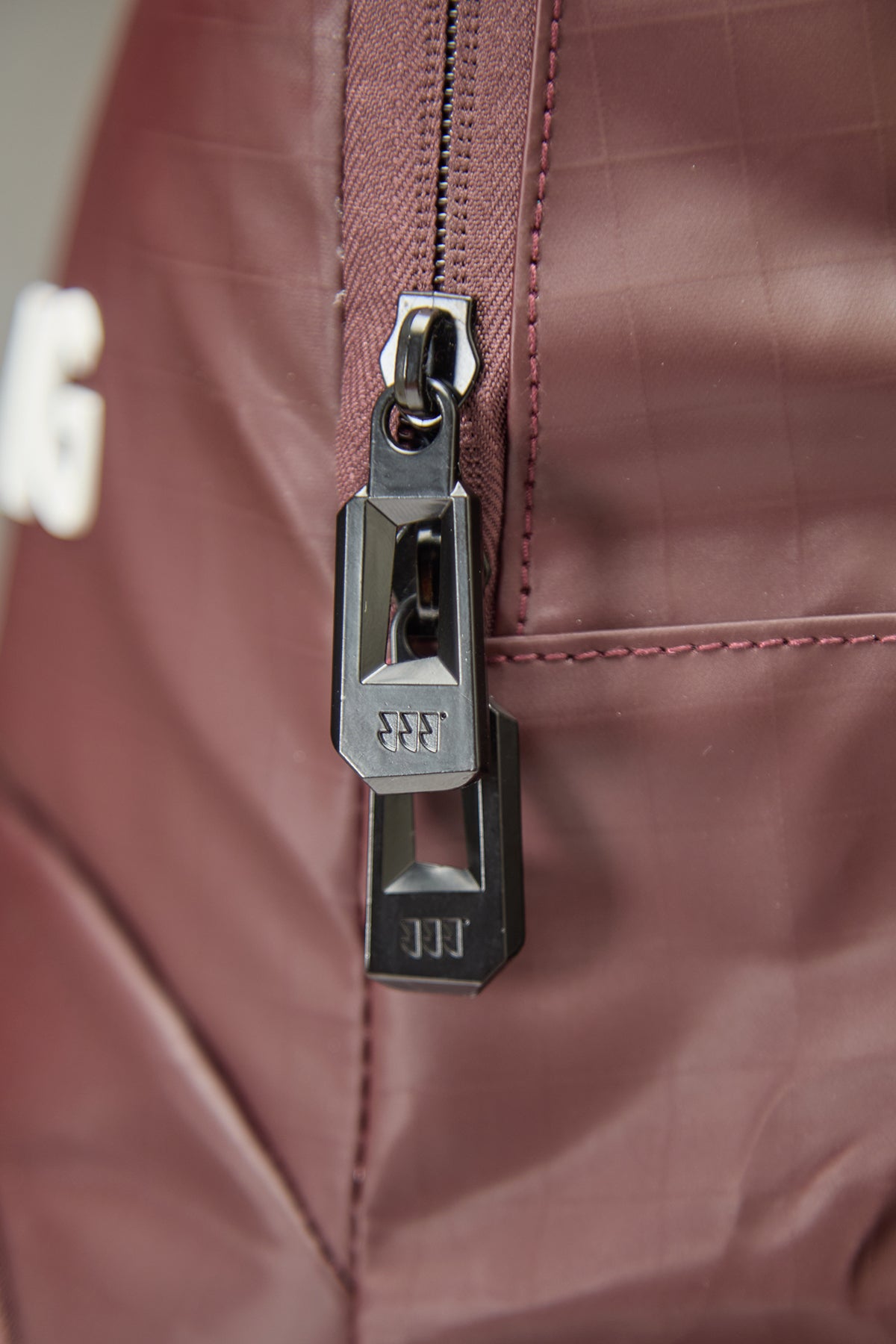 Alter/2 Medium Stickbag Carob Imagen 8